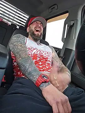 Beardedtattood live sex cam