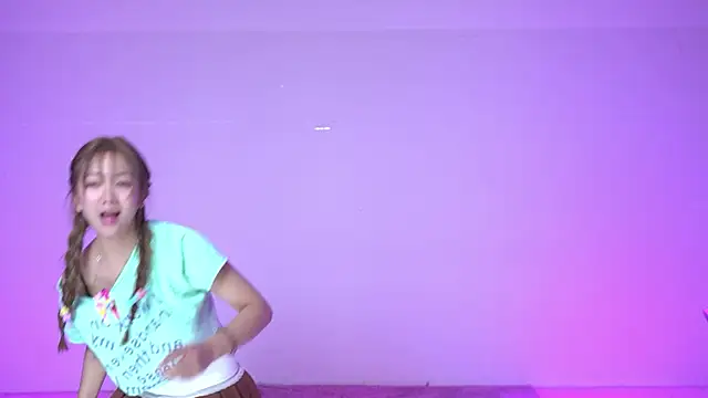 Velvet--girl live webcam show
