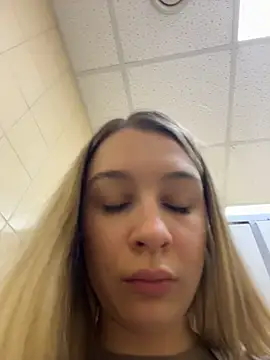 SashaCatt live webcam show