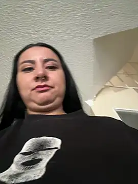 Abril_Luv webcam