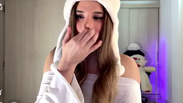 Modèle: Isa_Pallmer