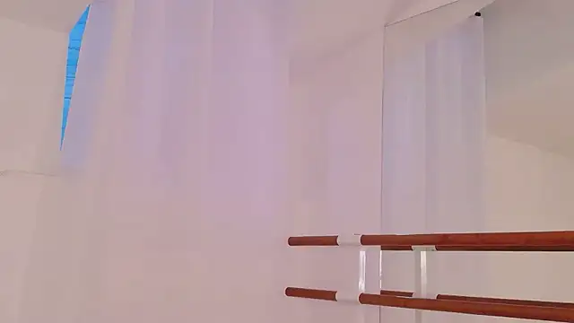 Helen_sexxxsirens