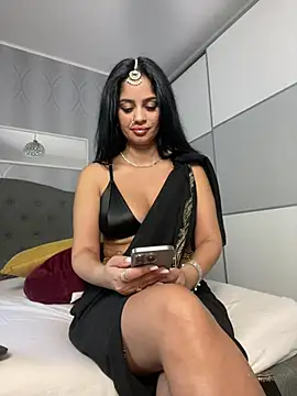 _adelle webcam