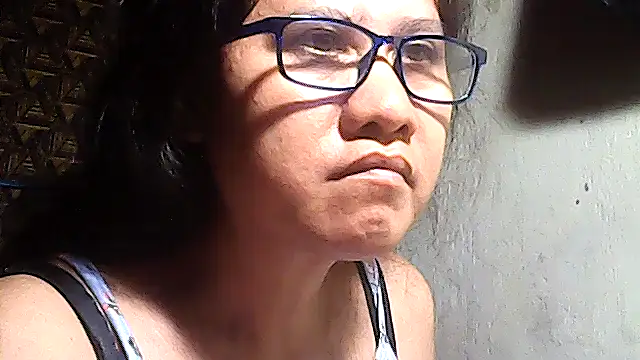 sweetsosie18 live cam on StripChat