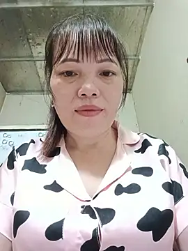 sana-vn - Sana-vn's free webcam - UK Sex Cams