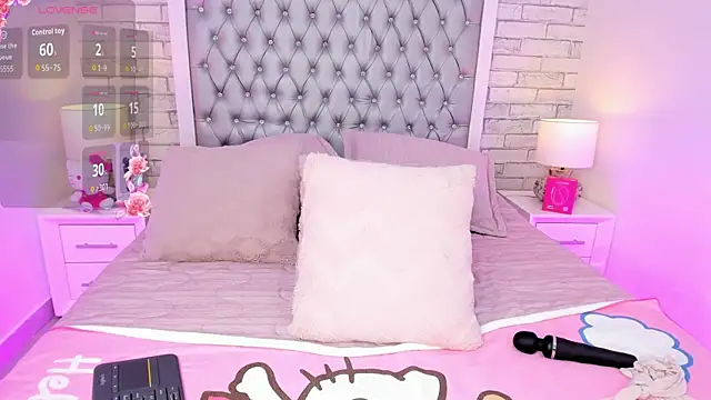 AriRose live cam on StripChat