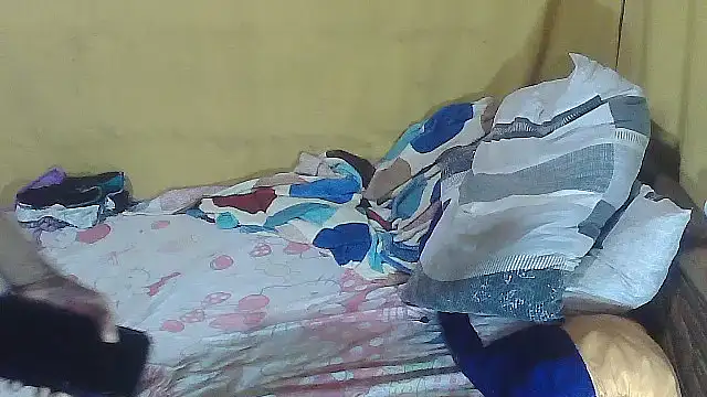 Sweet_Apple69 live cam on StripChat