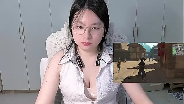 Erya-369 live cam on StripChat