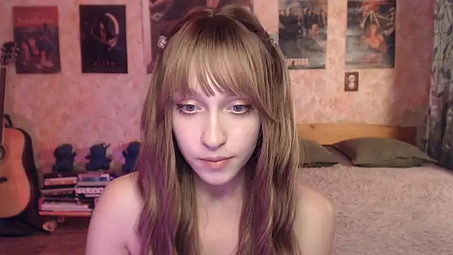 Friendly_Ellie webcam
