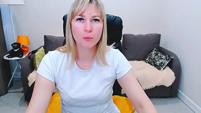 Incredible_Ariela live cam on StripChat