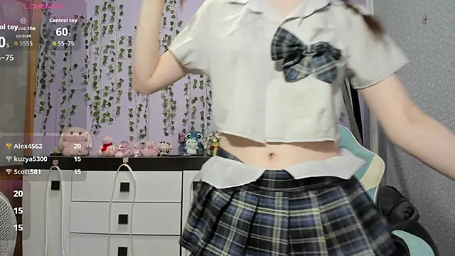 Yoonhee_ki live webcam show