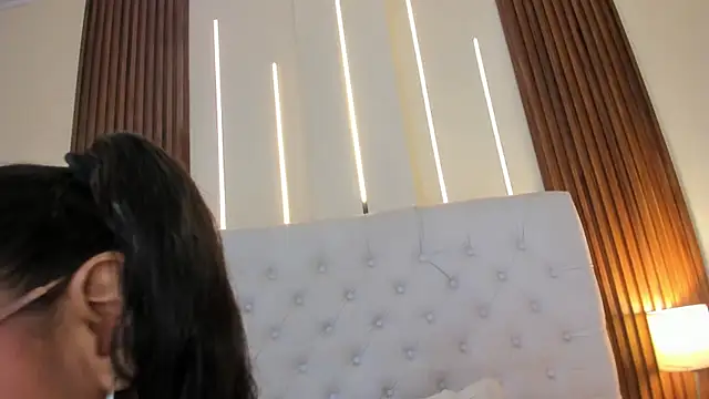 MalejaSanz live cam on StripChat