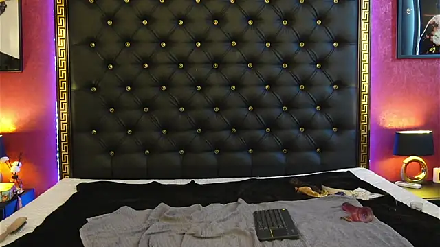 OliviaSmith webcam