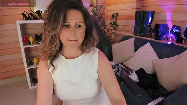 Victoria_collins_1 webcam