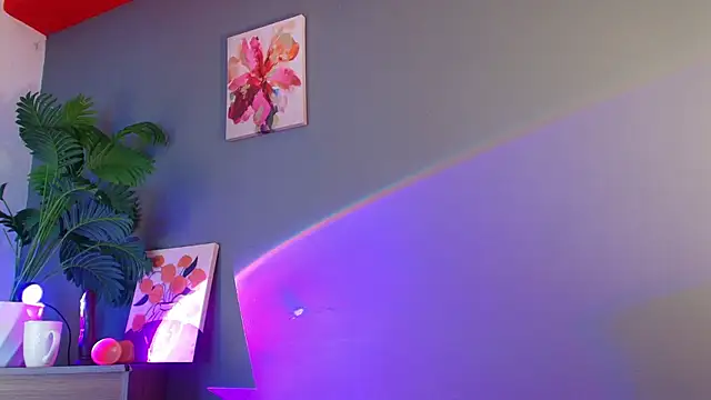 adara_johnson__ webcam