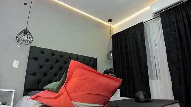 ricky_backus live cam on StripChat