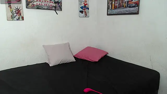 pamela_echeverria webcam