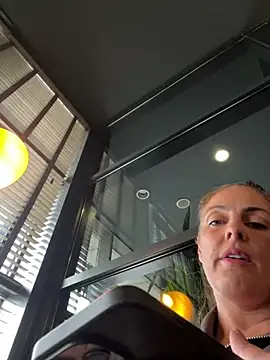 BritishKimi webcam