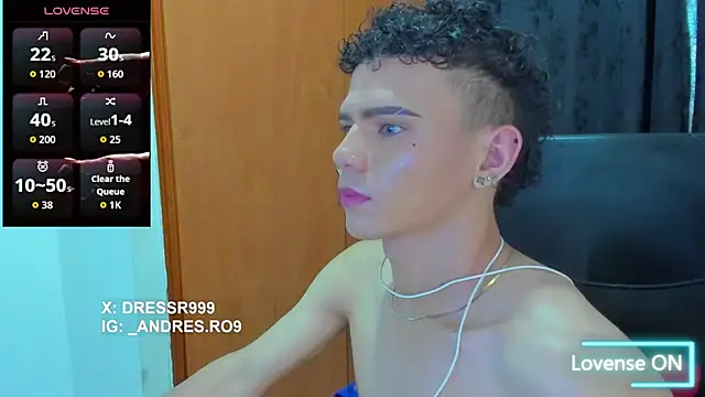 sebascuterouss live cam on StripChat
