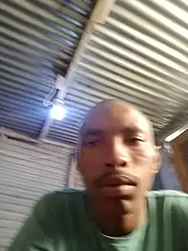 alphamale25 webcam