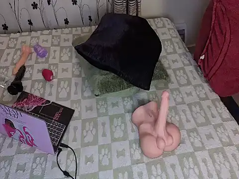 Blackcharmming webcam