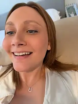 peachybethxxx webcam