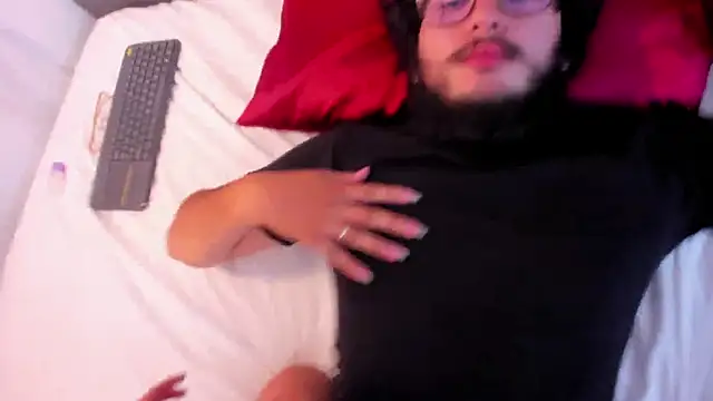 liabell_ webcam