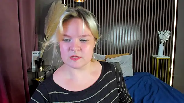 Alice_Suun webcam