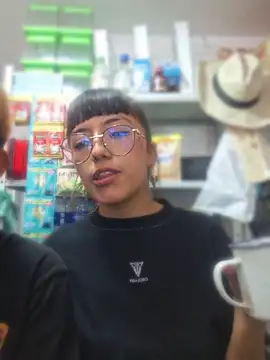 Cute_hollywood1 webcam
