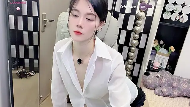Yueyue-MM live cam