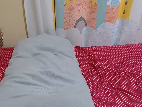 zeina_gen webcam