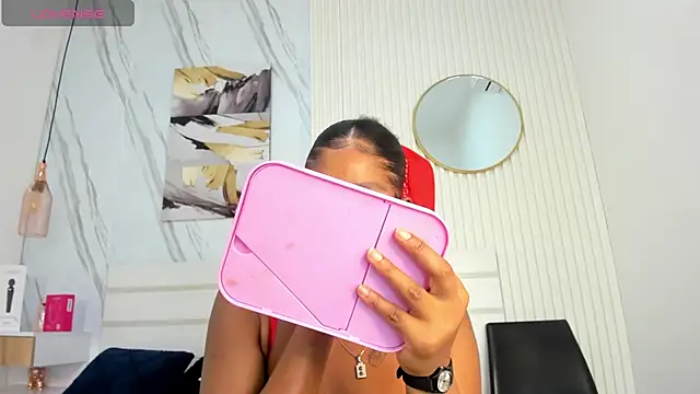 Afro_Luna webcam