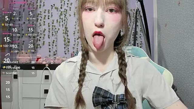Yoonhee_ki live webcam show