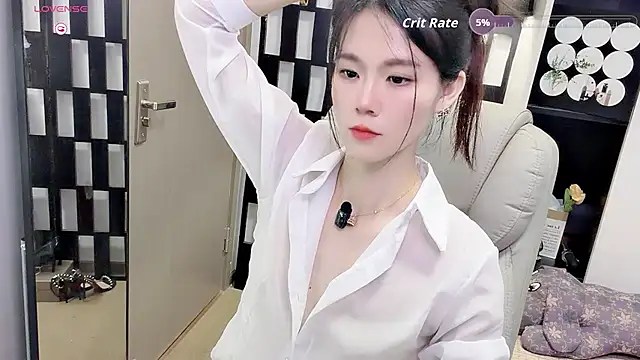 yueyue-mm (F milf) - 电击乳夹3分钟