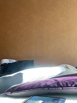 LiluHot live cam on StripChat