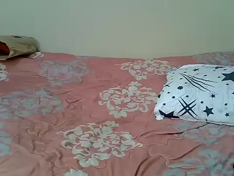 PrettyBeauty_ webcam