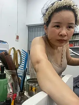 Ivy_Trix2 webcam