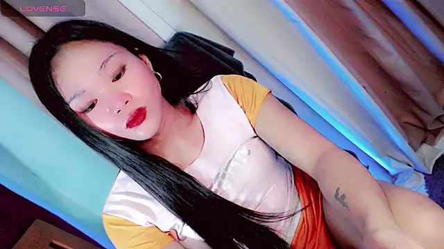Littleslutty_baby webcam