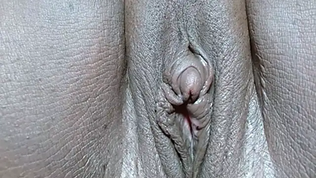 morenahott1 live webcam show