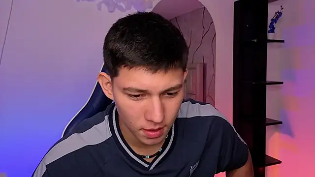 JamesCr_