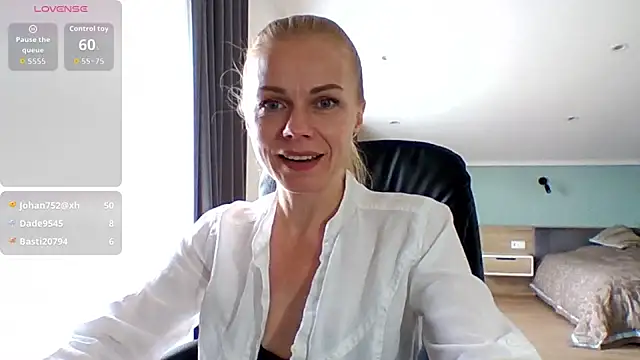 Tina5394 webcam