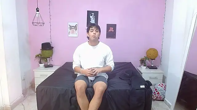 zayne_lyon live sex cam