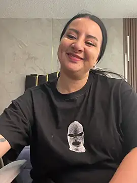 Abril_Luv webcam