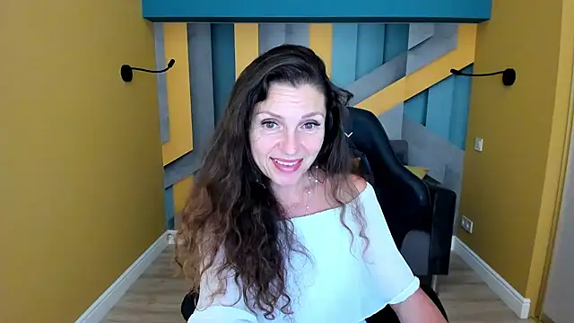 ellalong - EllaLong's free webcam - UK Sex Cams