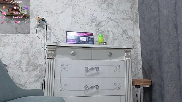 strawberry_Mira