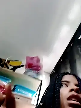 thianahorny webcam