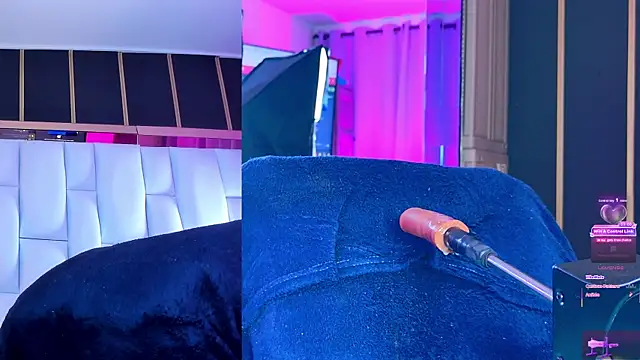 NathaxaLeans webcam