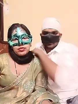 Indiansexycouple1 live cam on StripChat