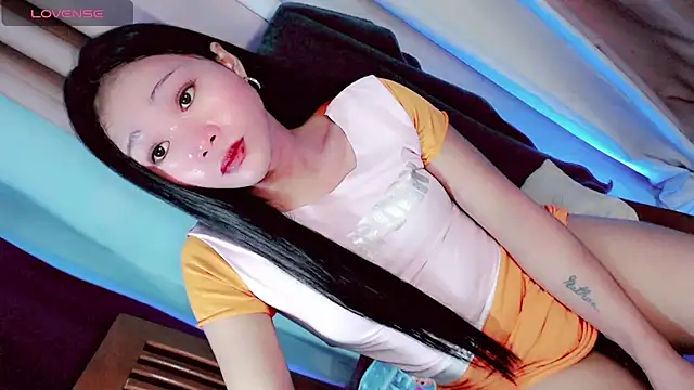 Littleslutty_baby webcam