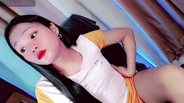 Littleslutty_baby webcam